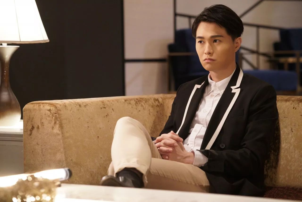 外媒惊传噩耗:22亿巨奖得主派对狂欢淫乐致死【三亿体育】(图3) 三亿体育手机版