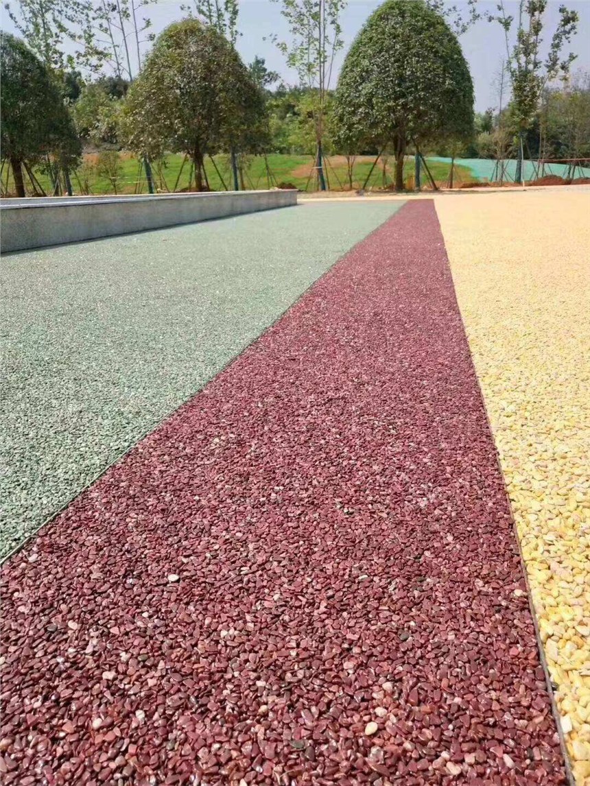 俄美军机空中贴身对峙 最近相距3米刷新纪录：三亿体育官网